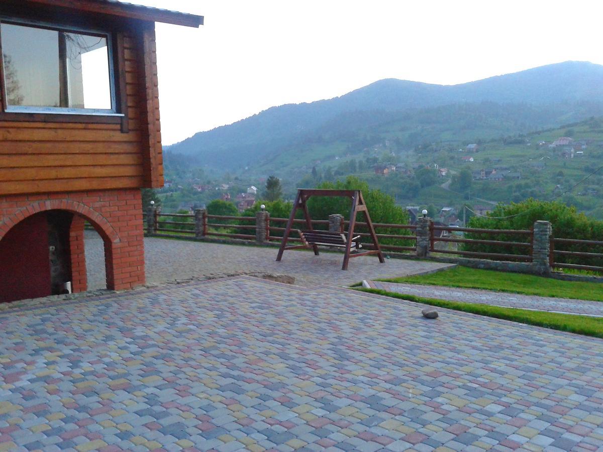 Hotel Lisoviy Zatyshok, Z Vidkrutum Litnim Baseynom Slavske Exterior foto